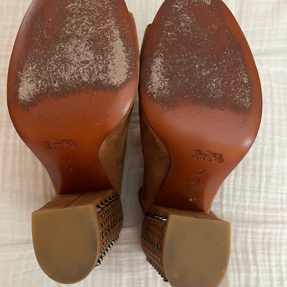 Coach Drew Lux Studded Spiked Open toe Shoes Brown Suede Heels Size 7 - Picture 4 of 4